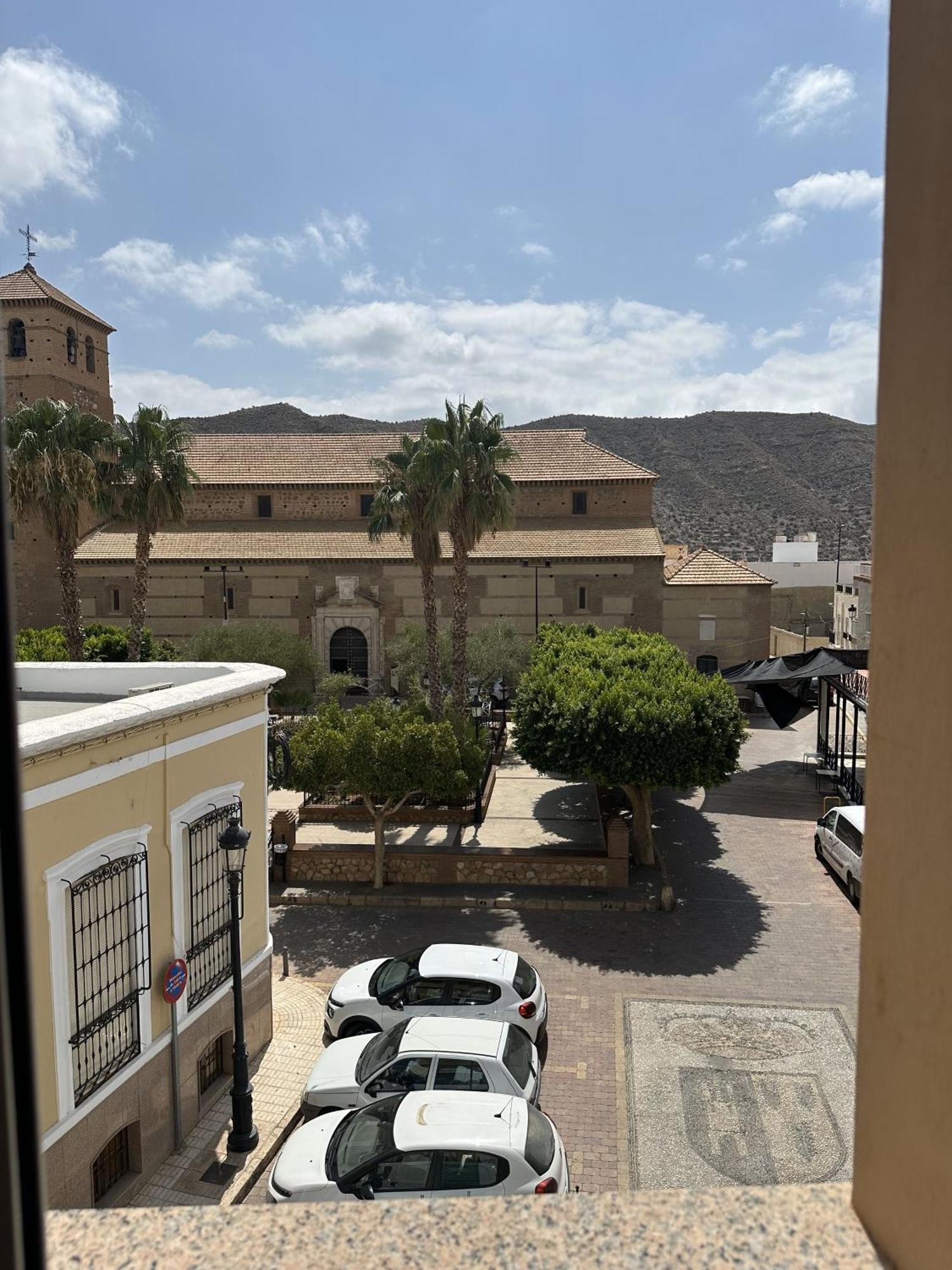 Hostal Avenida Tabernas Exterior photo